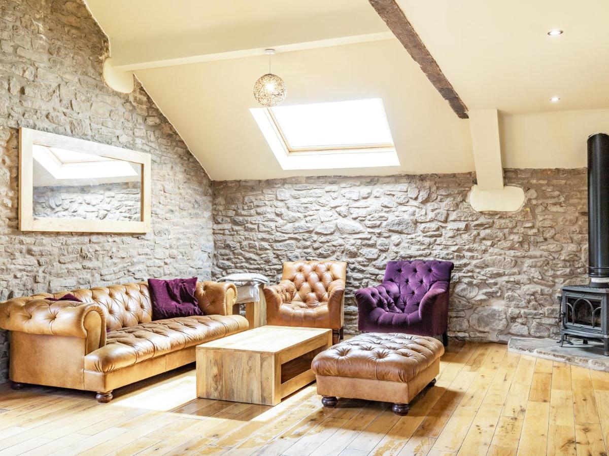 The Hayloft Villa Whaley Bridge Exterior photo