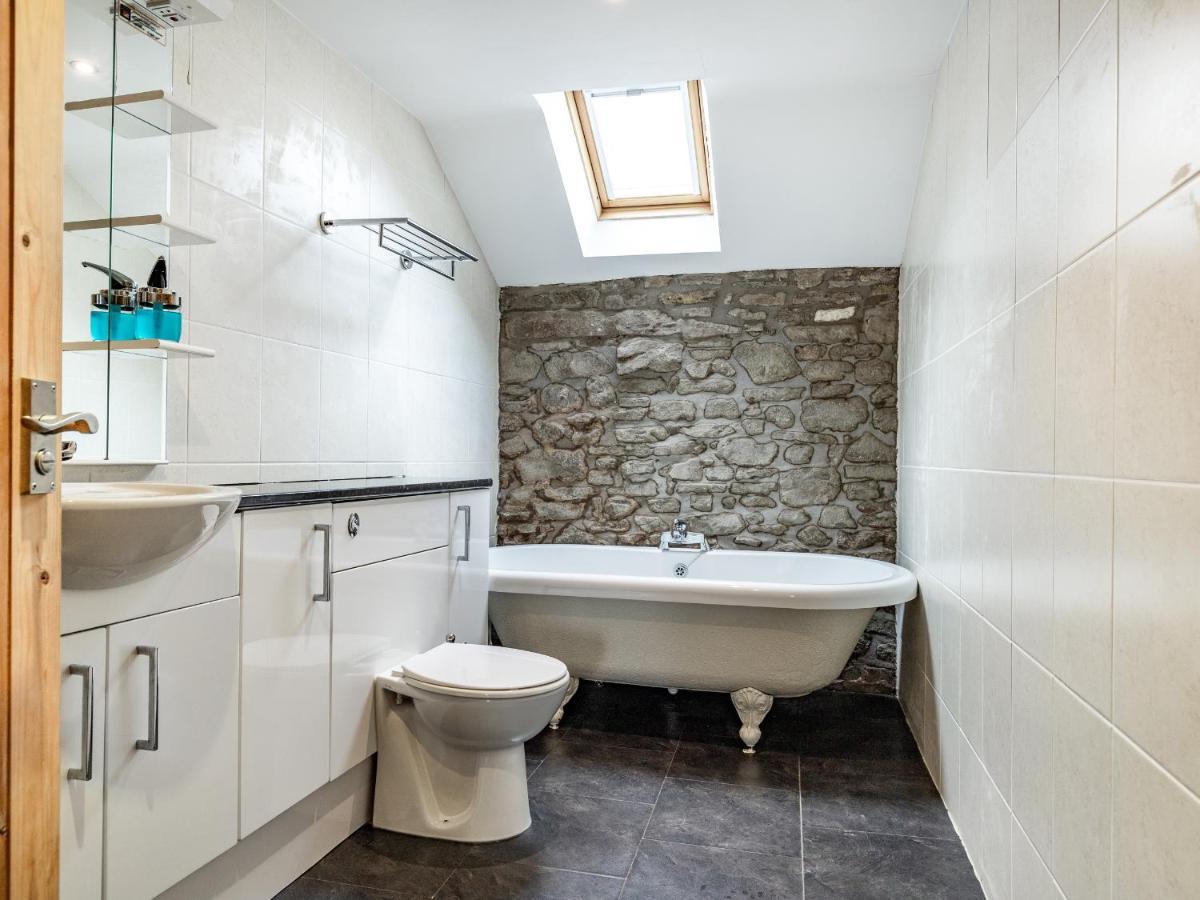 The Hayloft Villa Whaley Bridge Exterior photo